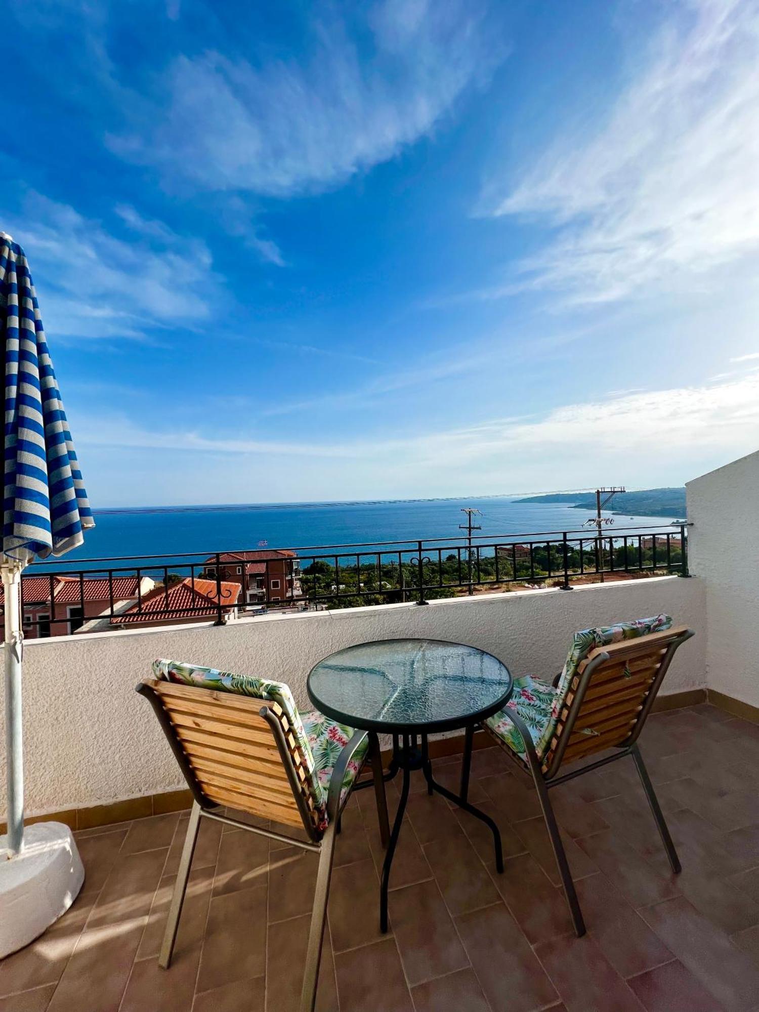 Ocean Front Studios 77 Lourdata  Ngoại thất bức ảnh