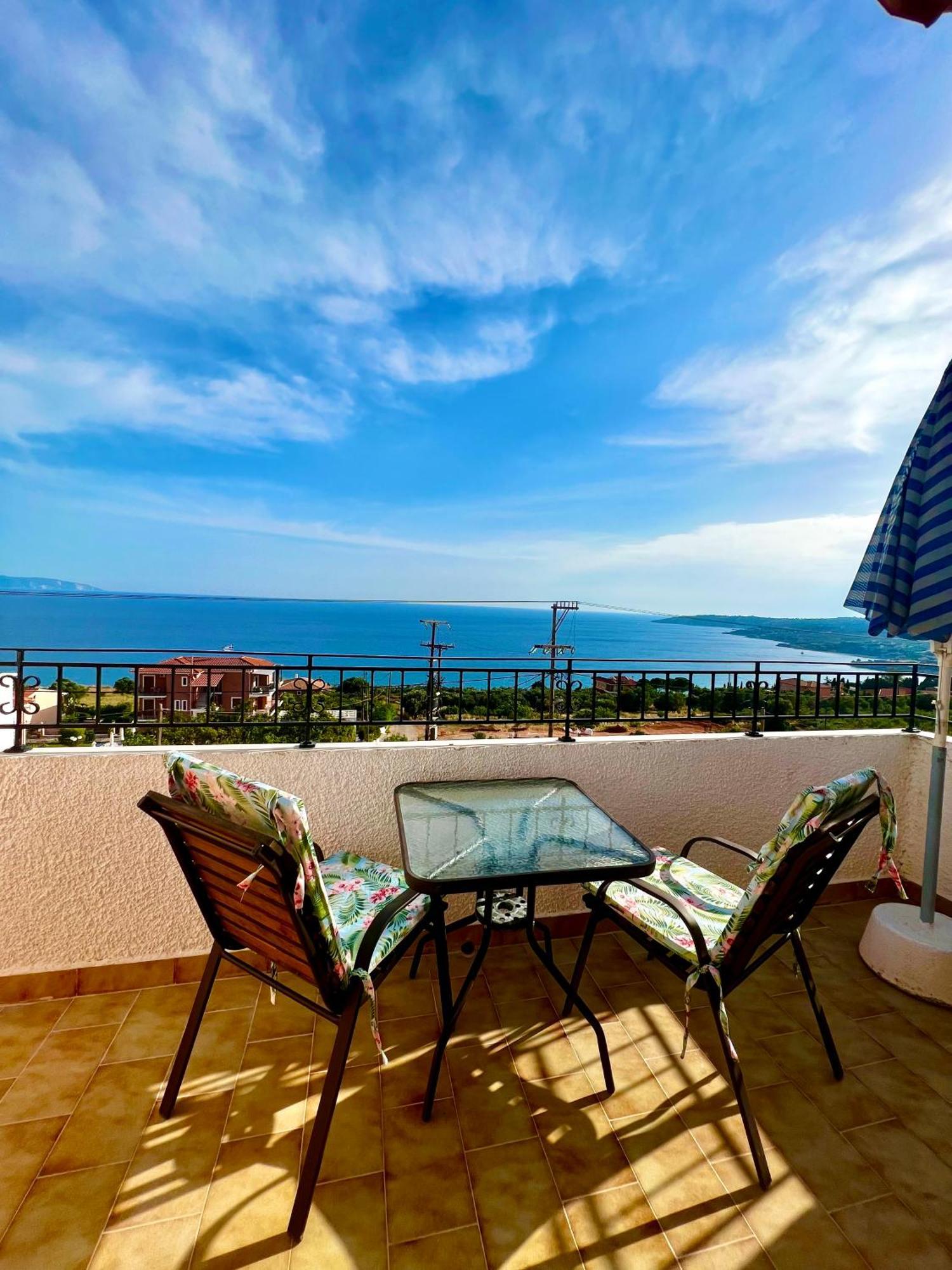 Ocean Front Studios 77 Lourdata  Ngoại thất bức ảnh